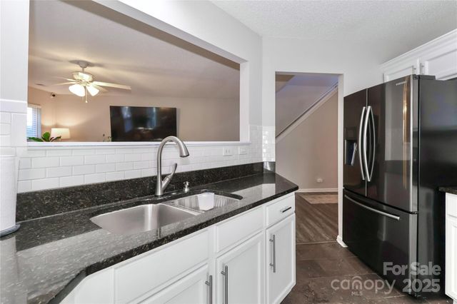 8815 Laurel Run Drive, Charlotte, NC 28269