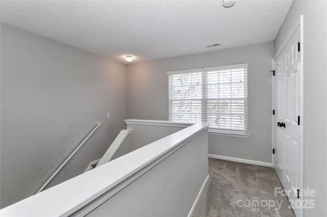 8815 Laurel Run Drive, Charlotte, NC 28269