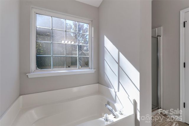 8815 Laurel Run Drive, Charlotte, NC 28269