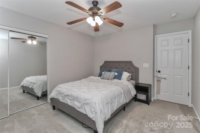 8815 Laurel Run Drive, Charlotte, NC 28269