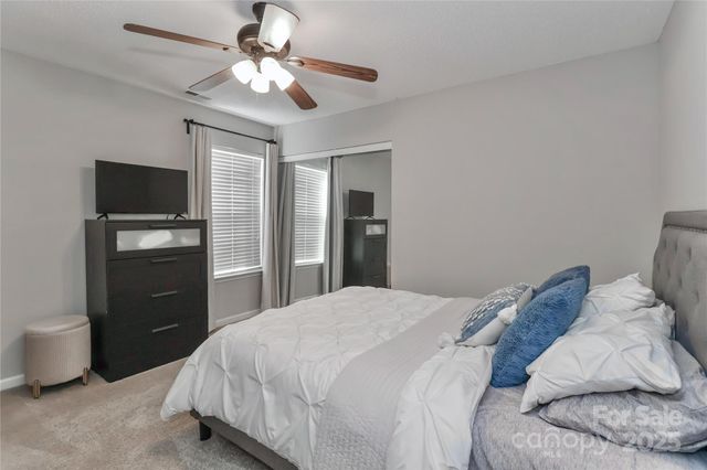 8815 Laurel Run Drive, Charlotte, NC 28269