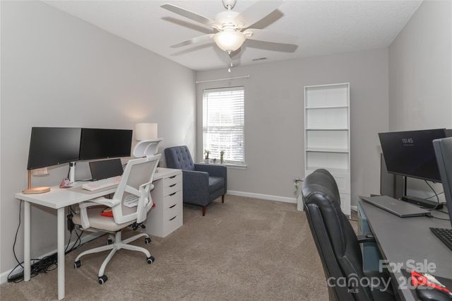8815 Laurel Run Drive, Charlotte, NC 28269