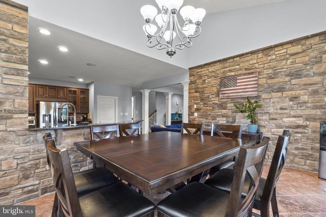 4104 BRUSHFIELD DR, Frederick, MD 21704