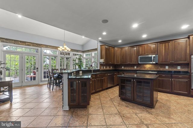 4104 BRUSHFIELD DR, Frederick, MD 21704