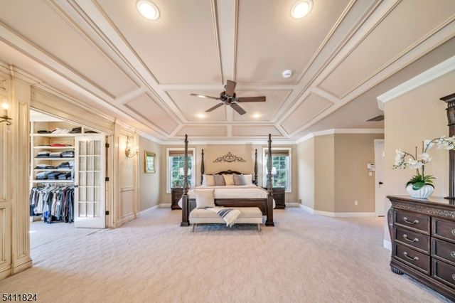 28 Arbor Rd, North Caldwell Boro, NJ 07006