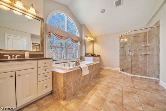 28 Arbor Rd, North Caldwell Boro, NJ 07006