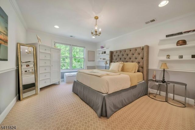 28 Arbor Rd, North Caldwell Boro, NJ 07006