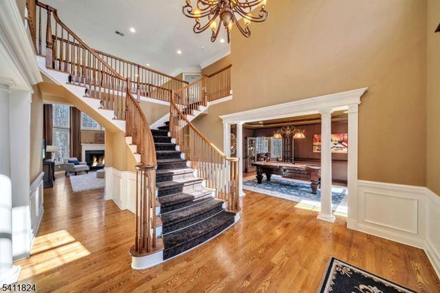 28 Arbor Rd, North Caldwell Boro, NJ 07006