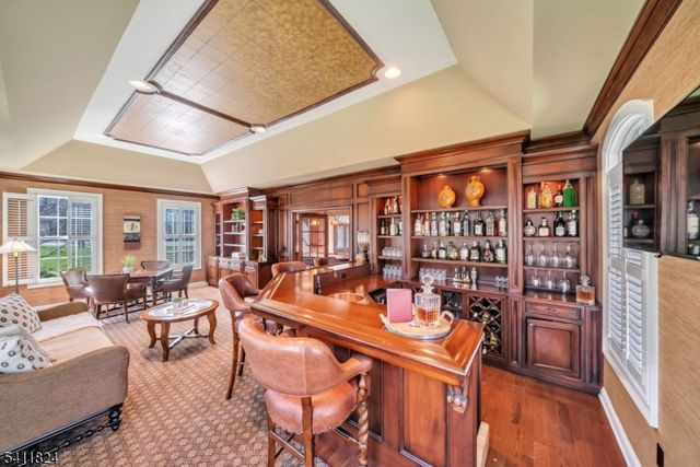 28 Arbor Rd, North Caldwell Boro, NJ 07006