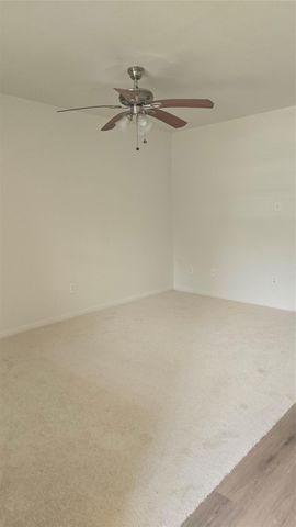 4745 5th Street, Bacliff, TX 77518