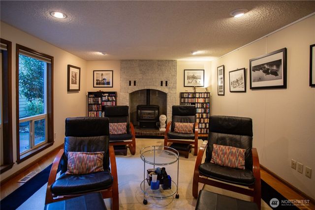 2715 39th Street, Gig Harbor, WA 98335