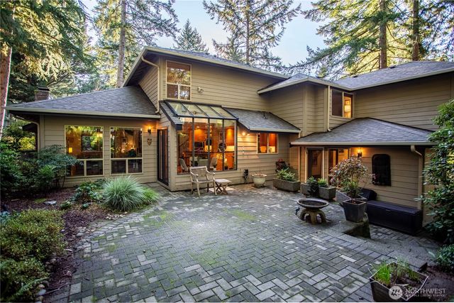 2715 39th Street, Gig Harbor, WA 98335