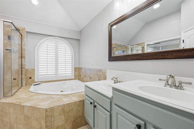 2203 Knoll Ridge Drive, Corinth, TX 76210