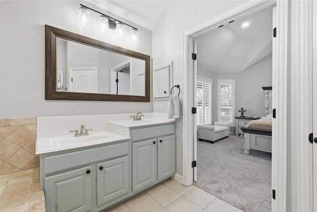 2203 Knoll Ridge Drive, Corinth, TX 76210