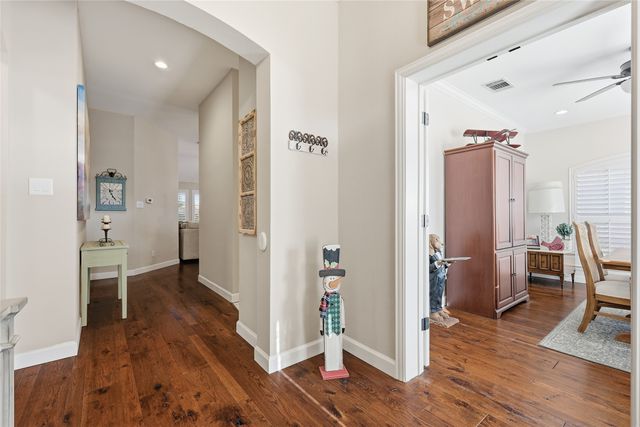 2203 Knoll Ridge Drive, Corinth, TX 76210