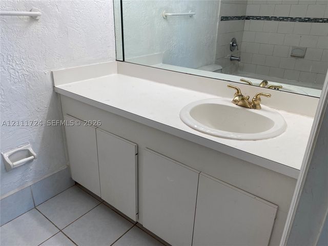 11101 Royal Palm Blvd 114, Coral Springs, FL 33065