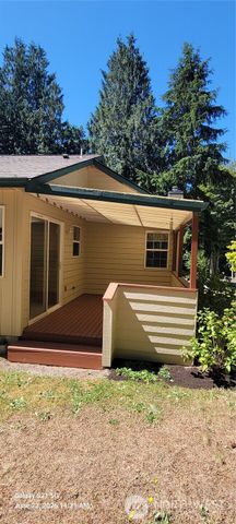 2817 Huckleberry Lane, Camano Island, WA 98282