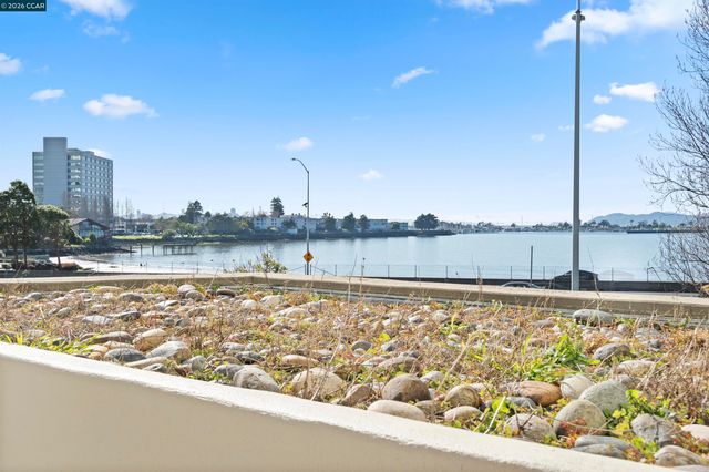 6363 Christie Ave 1226, Emeryville, CA 94608