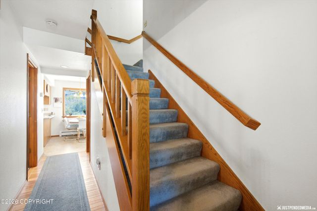 2310 Yorkshire Lane, Anchorage, AK 99504