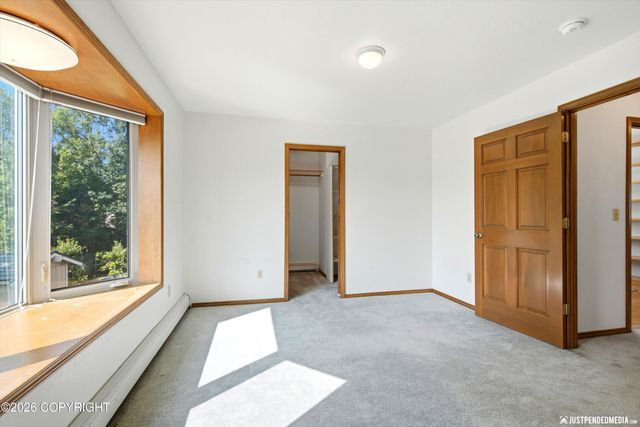 2310 Yorkshire Lane, Anchorage, AK 99504