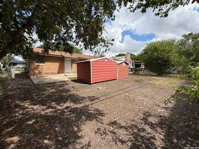 318 COMO ST, San Antonio, TX 78220