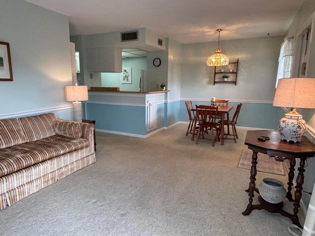 1805 Fairview Villas Drive, West Palm Beach, FL 33406