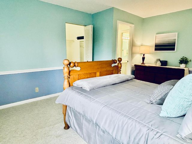 1805 Fairview Villas Drive, West Palm Beach, FL 33406