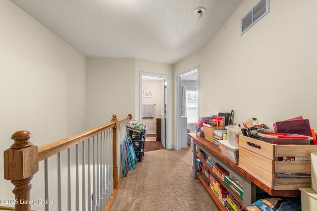 5007 Ramona Ln, Louisville, KY 40272