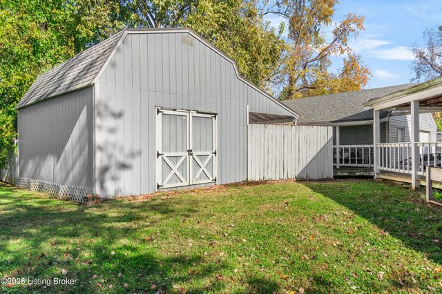 5007 Ramona Ln, Louisville, KY 40272