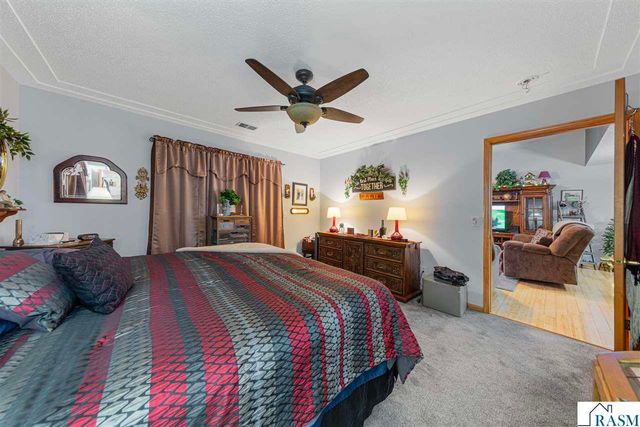 31 Pleasant View Trail, North Mankato, MN 56003