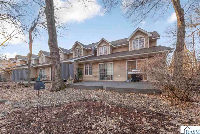 31 Pleasant View Trail, North Mankato, MN 56003