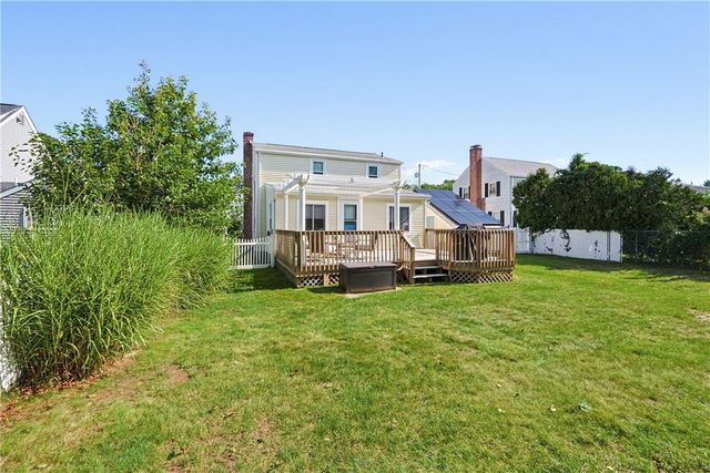166 Puritan Drive, Warwick, RI 02888