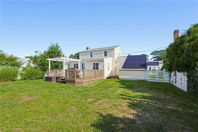 166 Puritan Drive, Warwick, RI 02888