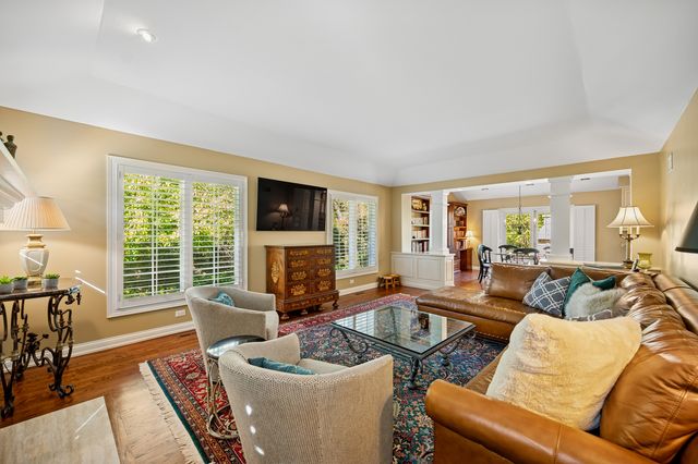 1144 Ranch Road, Lake Forest, IL 60045