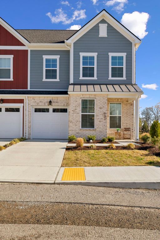 300 Carver Connection, Lebanon, TN 37087