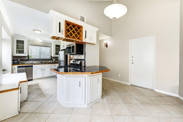 5255 Beaverbrook Drive, Houston, TX 77084