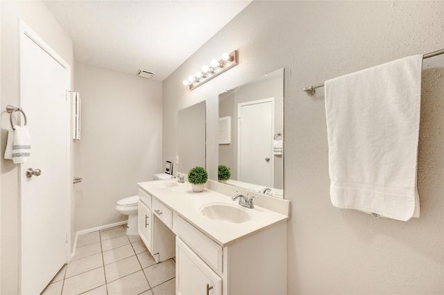 5255 Beaverbrook Drive, Houston, TX 77084