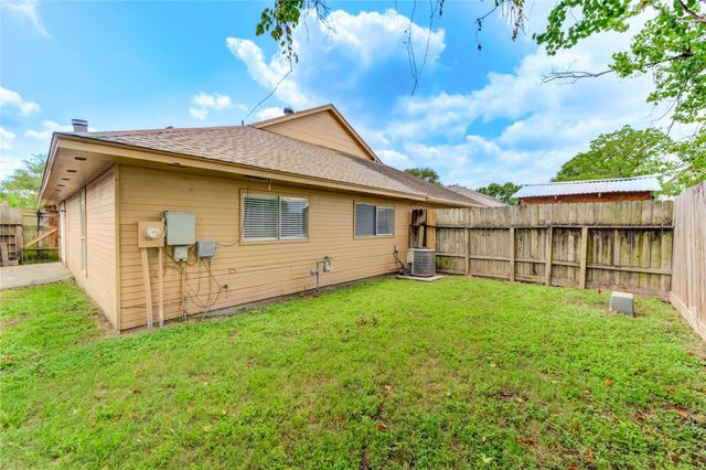 5255 Beaverbrook Drive, Houston, TX 77084