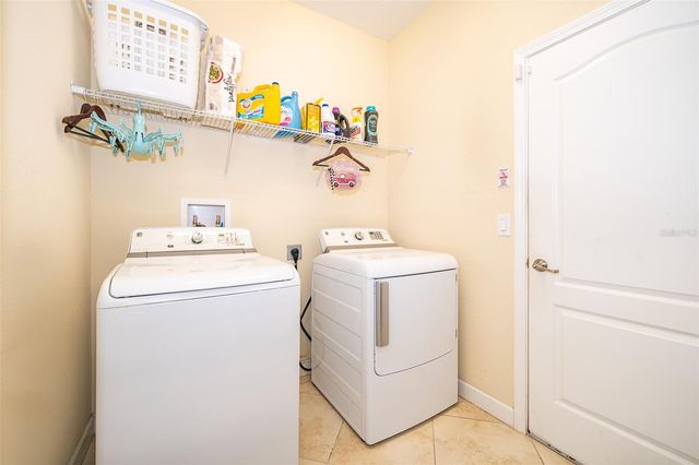 2736 ATHERTON DRIVE, Orlando, FL 32824