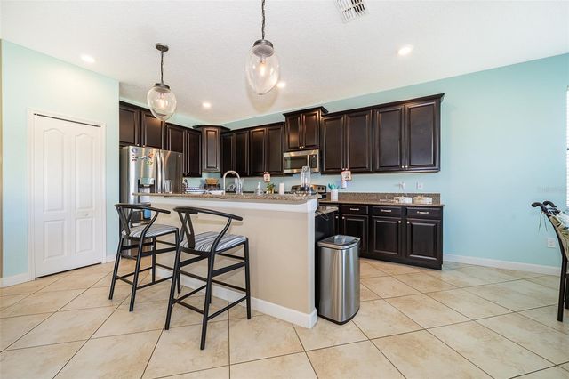 2736 ATHERTON DRIVE, Orlando, FL 32824