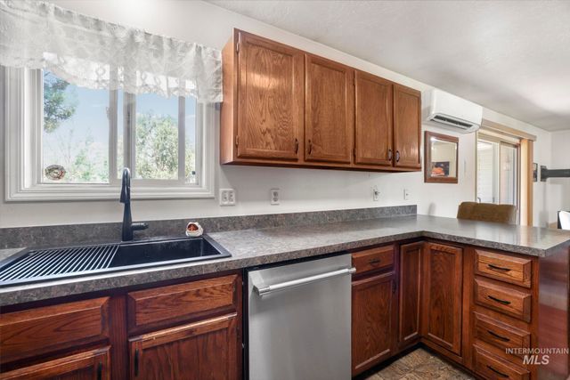 3316 Oregon Trail Drive, Kimberly, ID 83341
