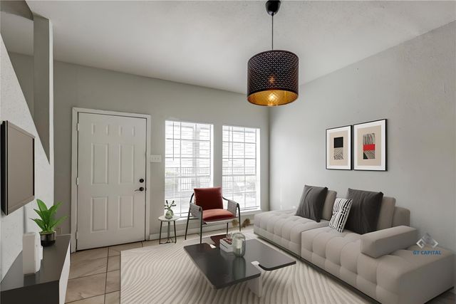 8725 Victorian Village Drive, Houston, TX 77071