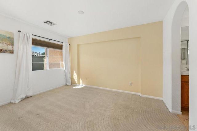 2908 Escala Cir, San Diego, CA 92108
