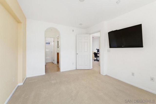 2908 Escala Cir, San Diego, CA 92108