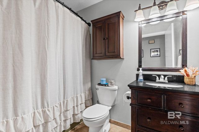 5612 N Vista Bonita Drive, Mobile, AL 36609