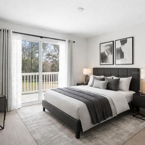 827 DENNIS AVENUE, Orlando, FL 32807