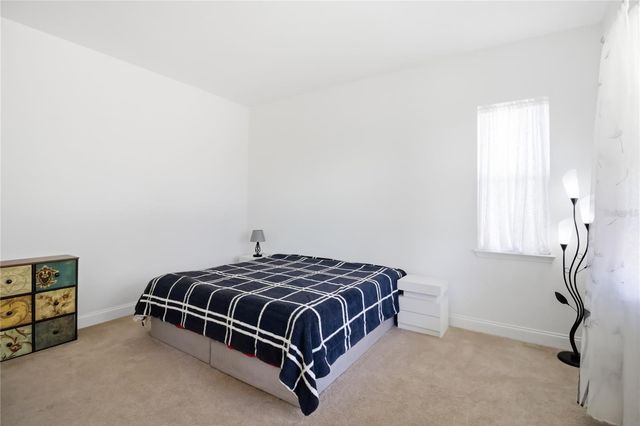 827 DENNIS AVENUE, Orlando, FL 32807