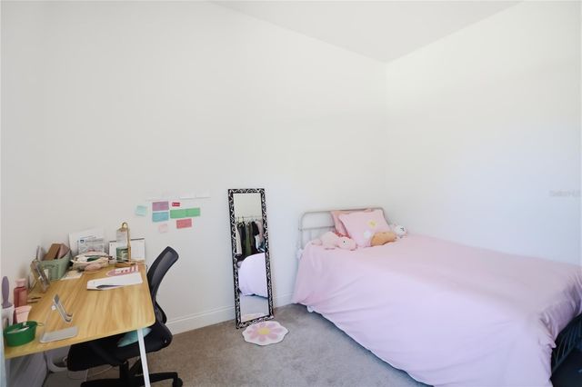 827 DENNIS AVENUE, Orlando, FL 32807