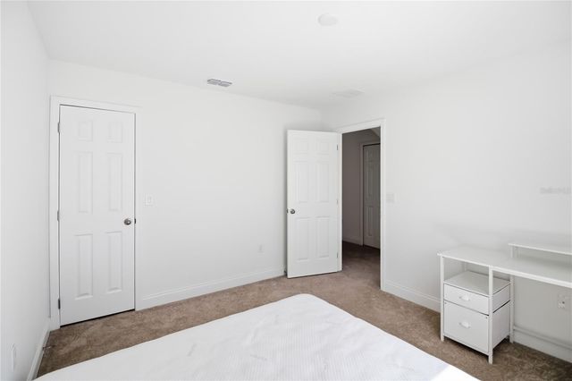 827 DENNIS AVENUE, Orlando, FL 32807