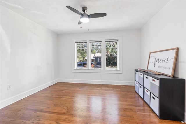 724 PALMER STREET, Orlando, FL 32801